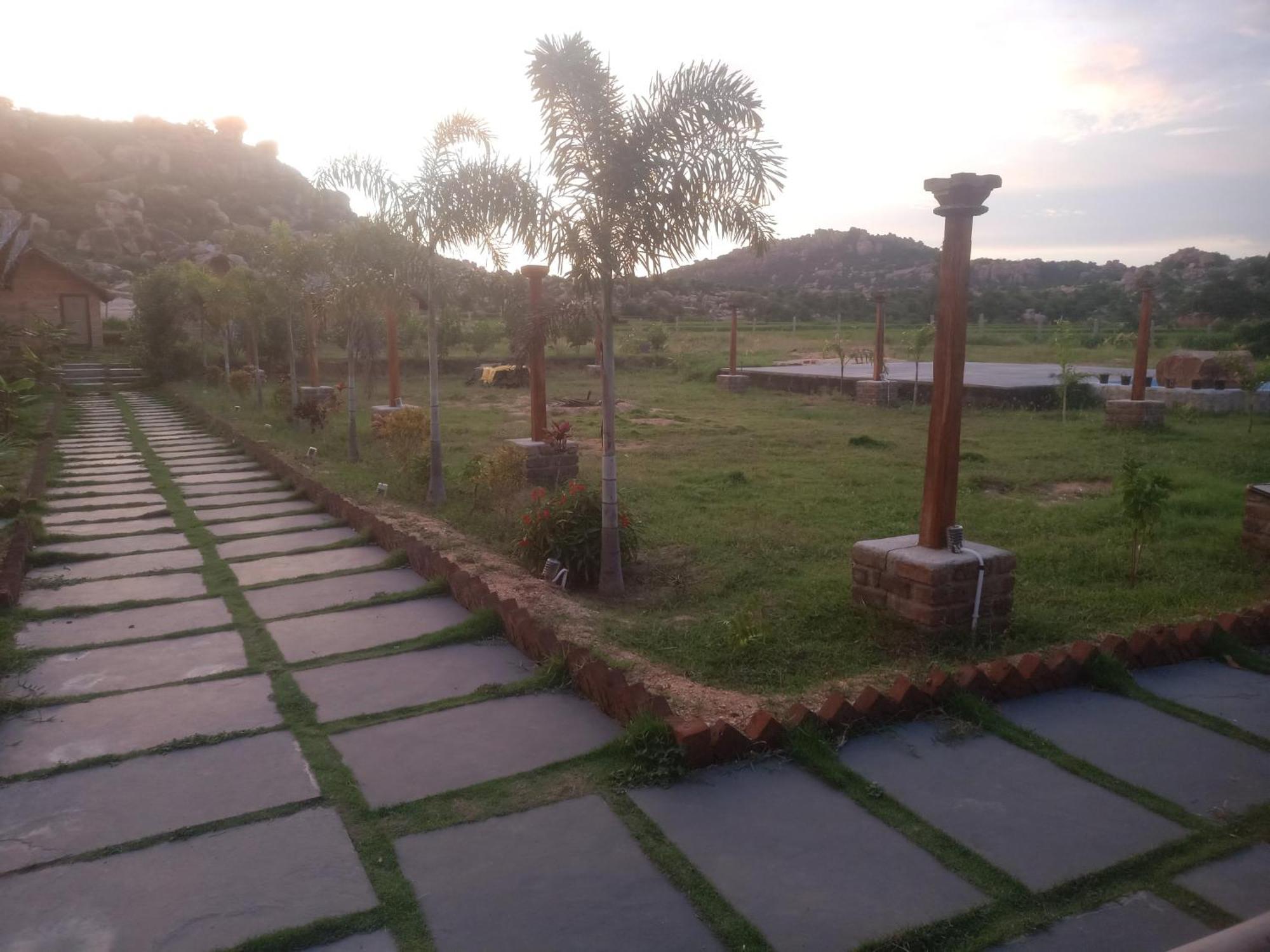 Hampi Nature Cottage Eksteriør bilde